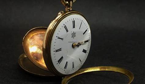 Ladies Pocket Watch REMONTOIR CYLINDRE 10 Rubis 585 Gold