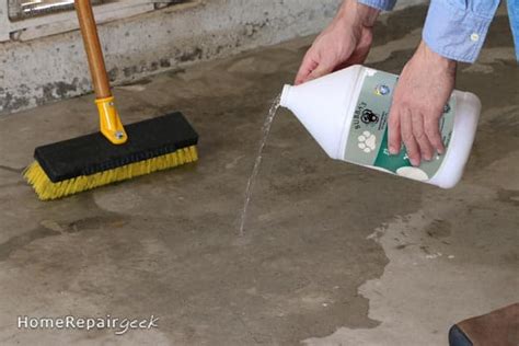 remove urine odor from concrete floor