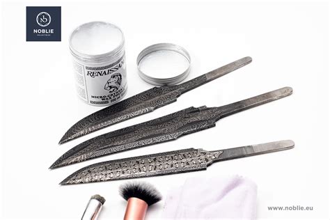 Renaissance Wax Knife