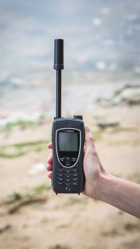 rent satellite phone near toronto
