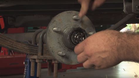 replacing bearings on trailer hub
