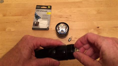 Replacing Bulb In Mini Maglite Flashlight