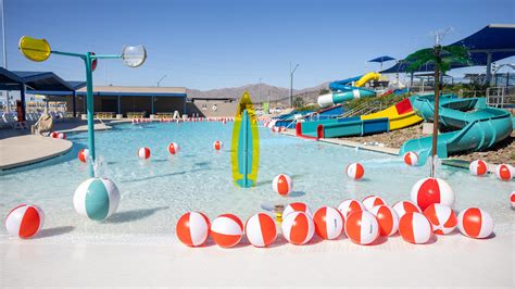rescue oasis splash pad