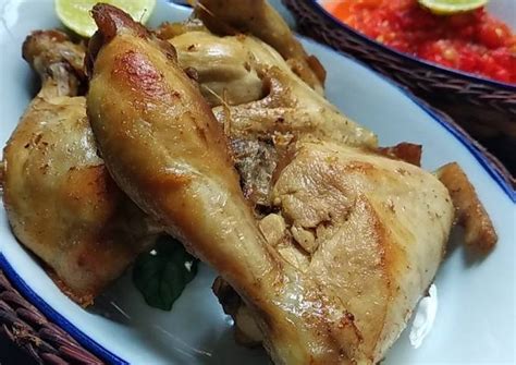 Resep Ayam Pop Asli Khas Minang Gurih, Lembut dan Sedap