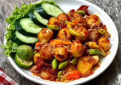 Resep Balado kering kentang telor puyuh oleh Rima kitchen Cookpad