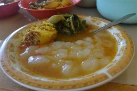 Kuliner khas Bukittinggi, sayang banget dilewatkan • Kitchen of Indonesia