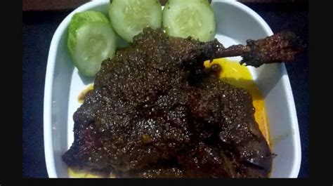 resep bebek bumbu hitam surabaya