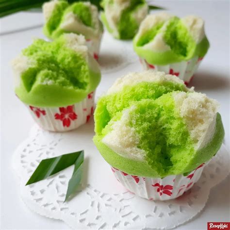 Resep Bolu Kukus Pandan Toping Keju And Amp Meses Kekinian