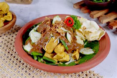 HarKau SiewMai Tahu Tipat Balinese Local Delicacy