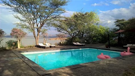 resorts in lake baringo kenya
