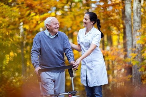 Respecting Individuality and Independence in Senior Care