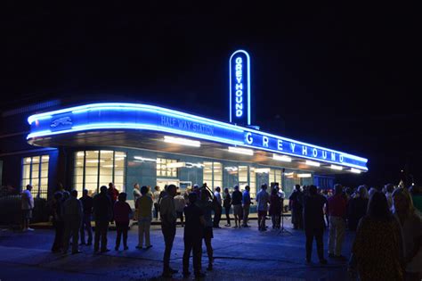 restaurant in greyhound bus station