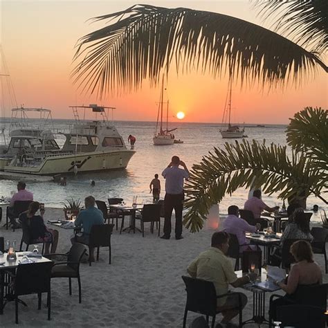 restaurant in oranjestad aruba