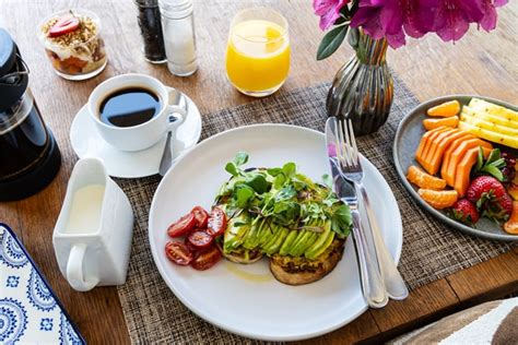 Restaurant On Walden