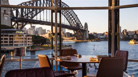 restaurants in sydney cbd with a view