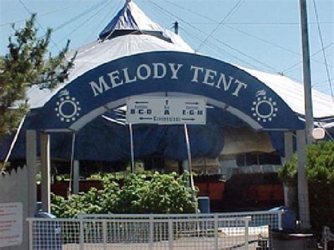 restaurants near melody tent hyannis