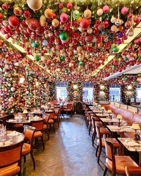 restaurants open christmas day 2022