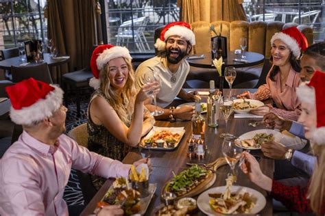 restaurants open for christmas 2022