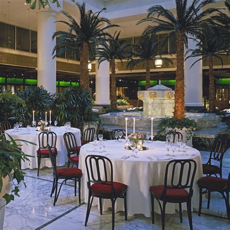 Unleash Your Event潜能: Top Restaurants with Private Event Spaces for Memorable Celebrations