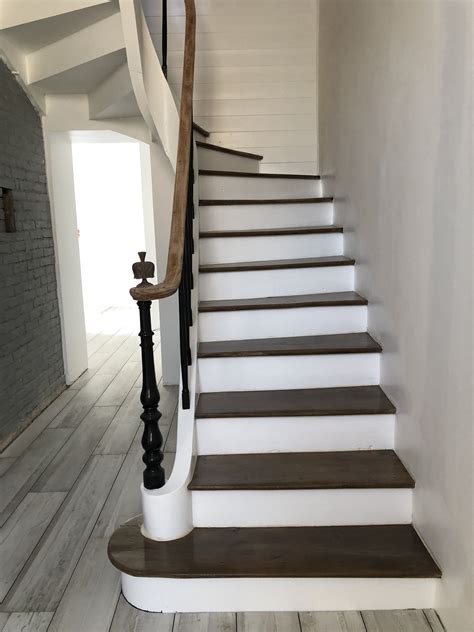 How to restore, sand and oil a Victorian wooden staircase. Wood stair