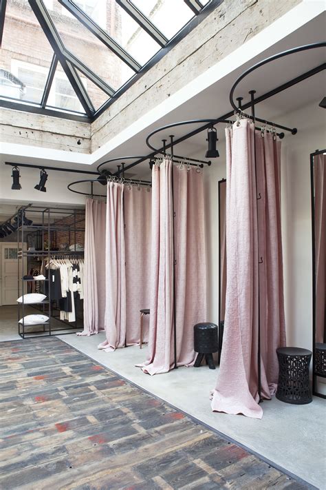 Retail Dressing Room Ideas