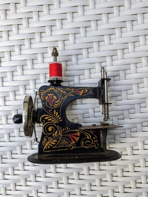 Retro Toy Sewing Machine