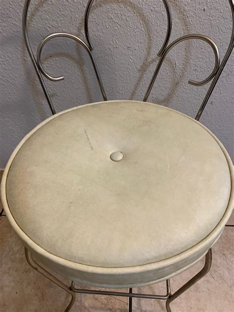 Retro Vanity Chair