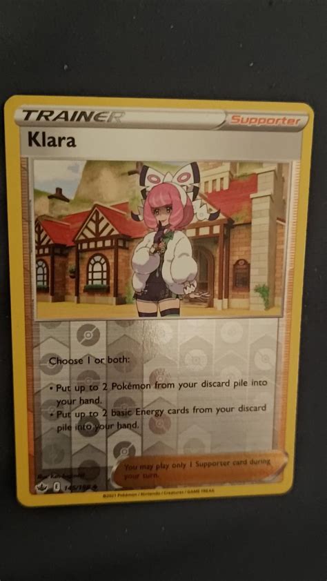Reverse Holo Klara
