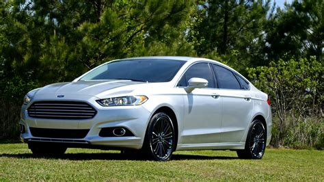 review 2014 ford fusion se