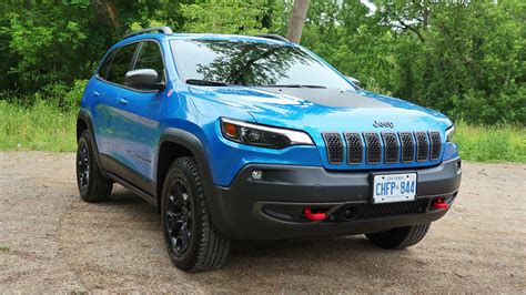 review 2019 jeep cherokee trailhawk
