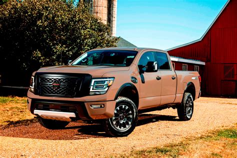 reviews of the nissan titan