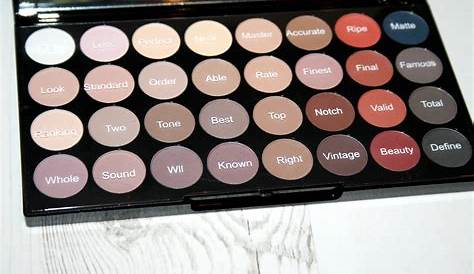 Makeup Revolution Flawless Matte 2, Eyeshadow Palette with