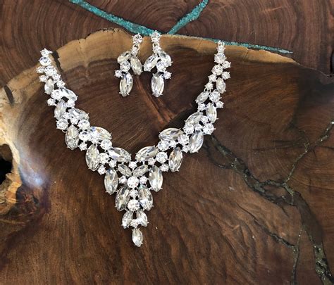Rhinestone Drop Necklace