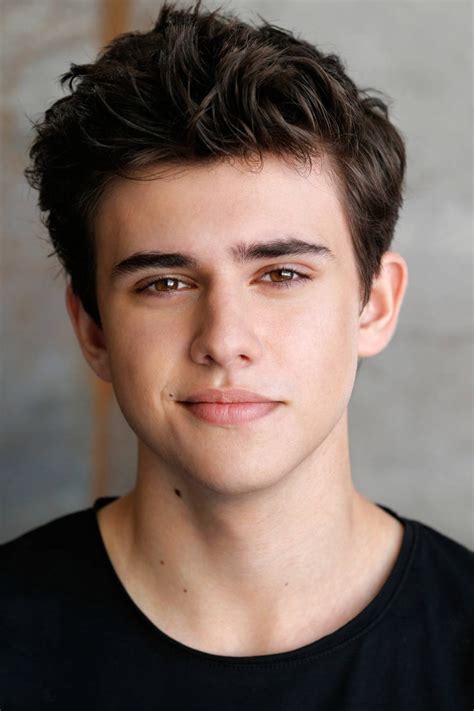 Rhys Matthew Bond: The Rising Star in Modern Entertainment