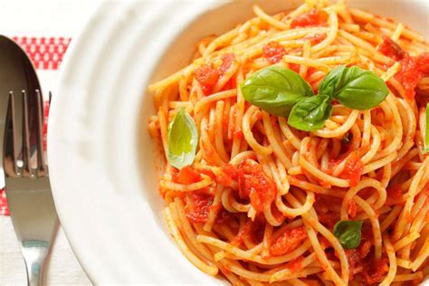 ricetta della pasta al pomodoro