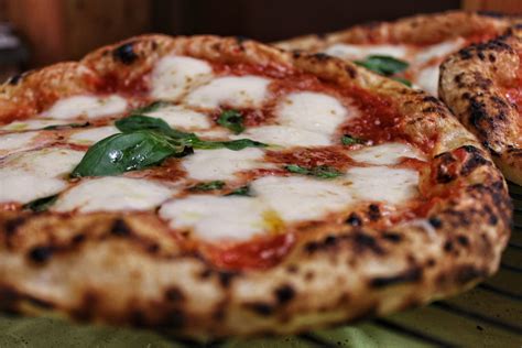 ricetta originale pizza napoletana
