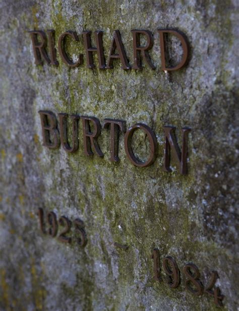 richard burton grave
