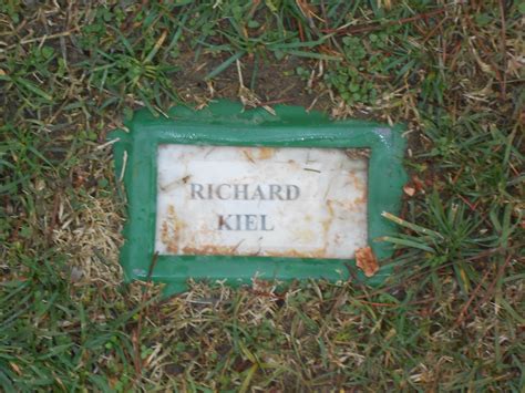 richard kiel find a grave