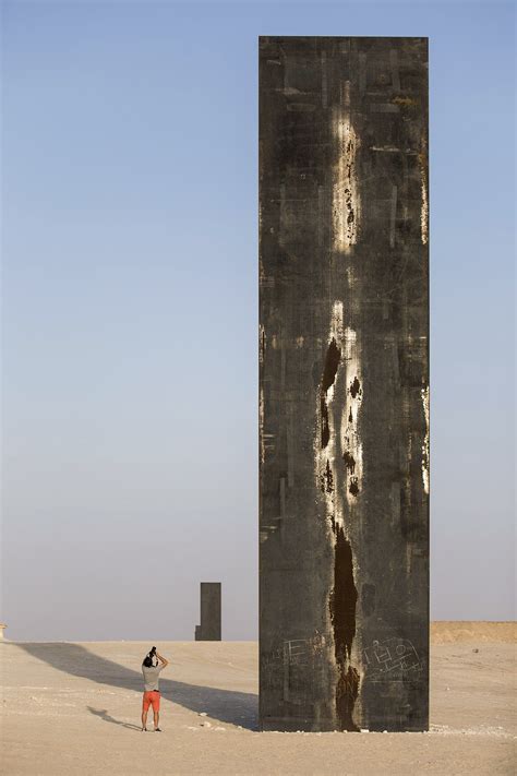 richard serra sculpture qatar