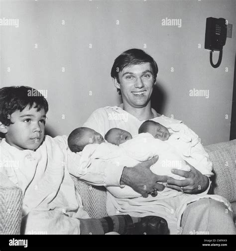 richard thomas daughters