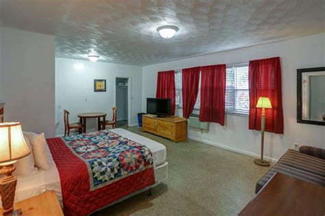 richards pet friendly motel in new york city