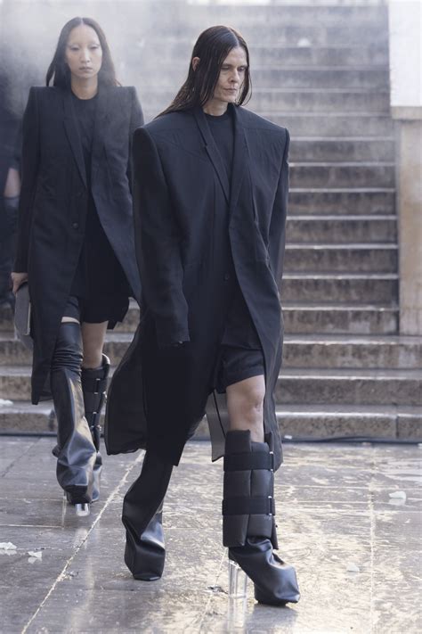 Rick Owens Net Worth (Updated 2022) Wealth Trunk in 2022 Rick owens, Net worth, Owen