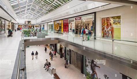 Rideau Centre Ottawa Stores Canada's Most Profitable Shopping Malls, According To