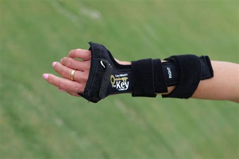 Right Hand Golf Brace