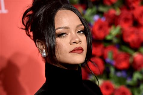 rihanna news latest