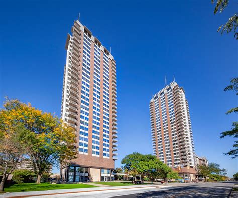 Discover the Majestic Riley Towers: A Hidden gem in Urban Skies