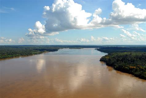 rio mas largo del mundo