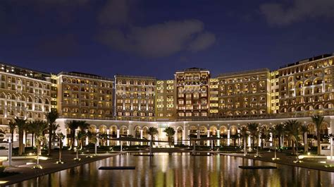 ritz carlton abu dhabi