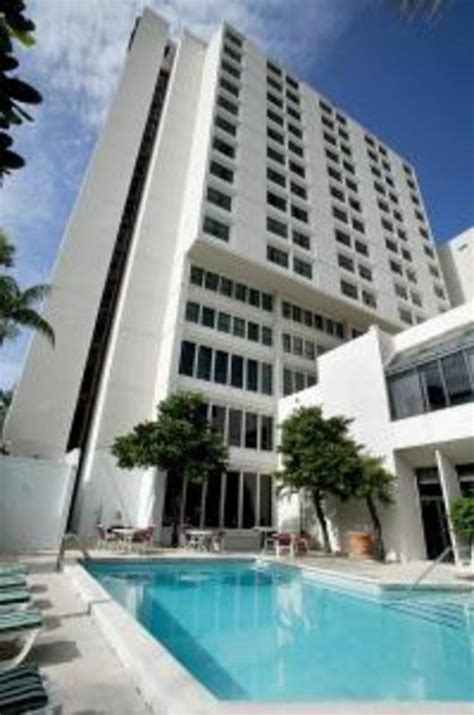 river park hotel and suites miami