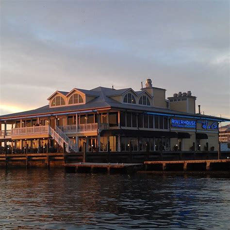 riverfront restaurant in palmetto fl
